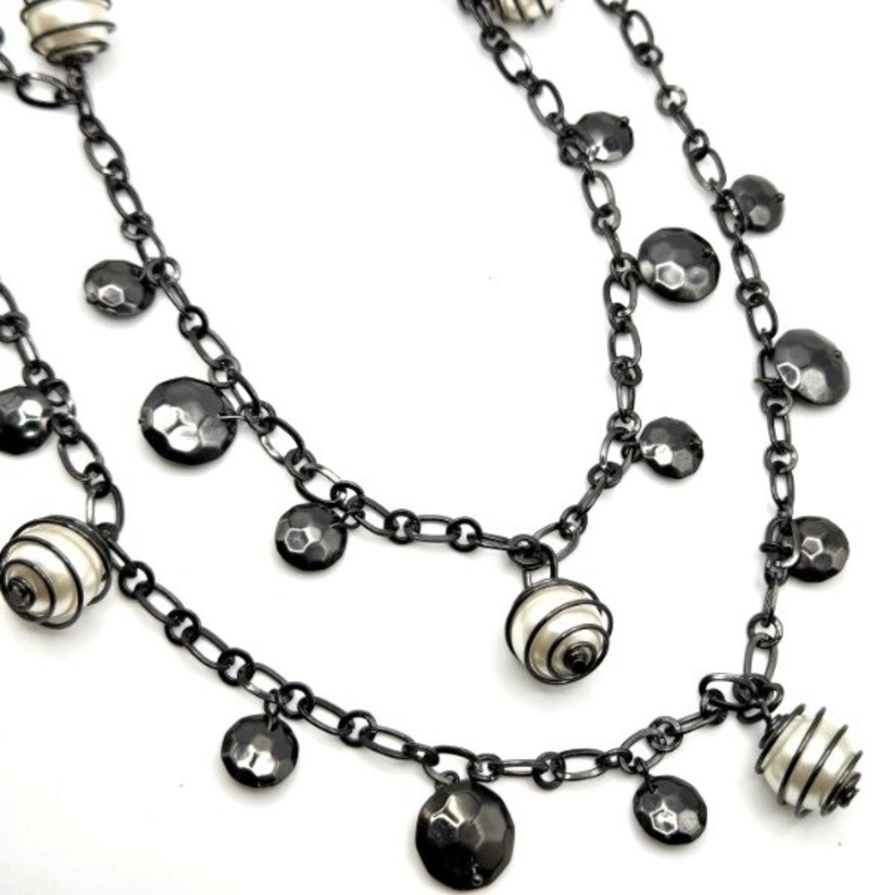 Premier Designs Starry Eyed Necklace‎ Black Chain Discs Wire-Wrapped Faux Pearls